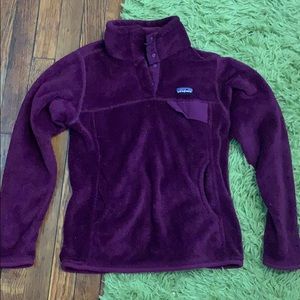 Patagonia Pull Over in Purple